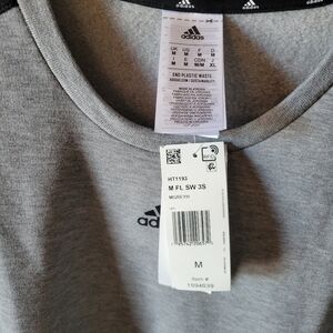 Adidas crewneck sweatshirt M NWT New Stripes Classic Gorpcore Gift Travel Sporty